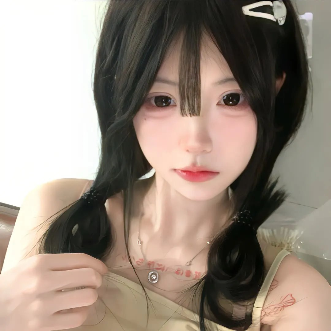 森林孤影